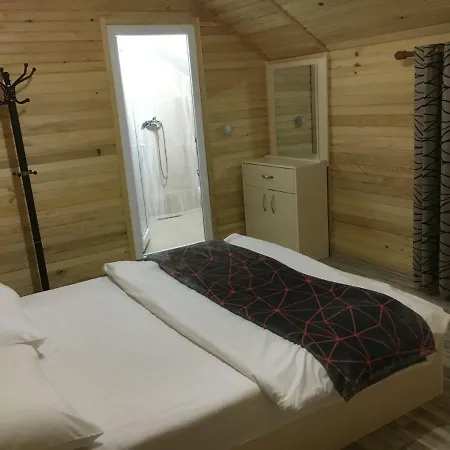 Bujtina Hysaj Apartment *